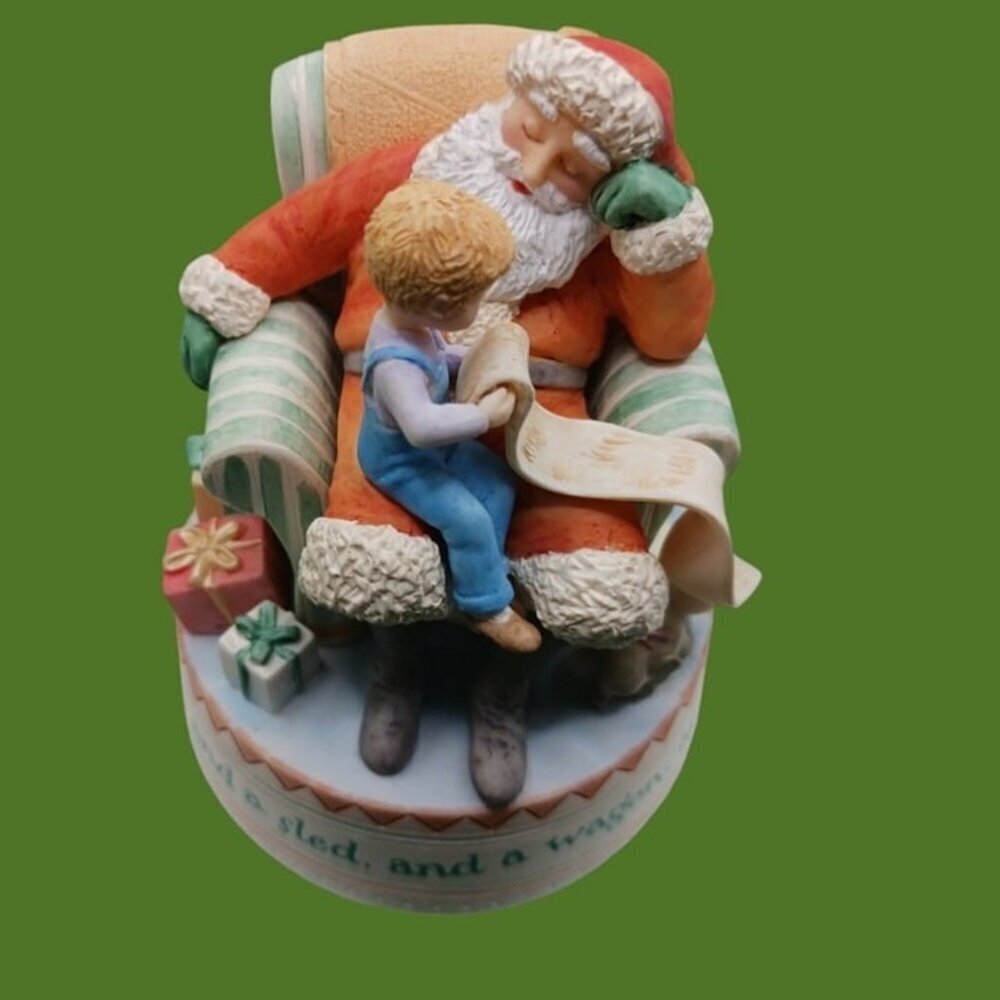 Hallmark spoonful vtg collectible holiday & season santa figurine "4"x 3.5x3.5